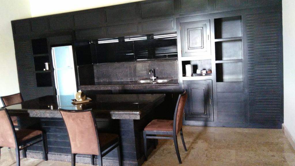 Royal Pool Villa Bali Nusa Dua  Rum bild